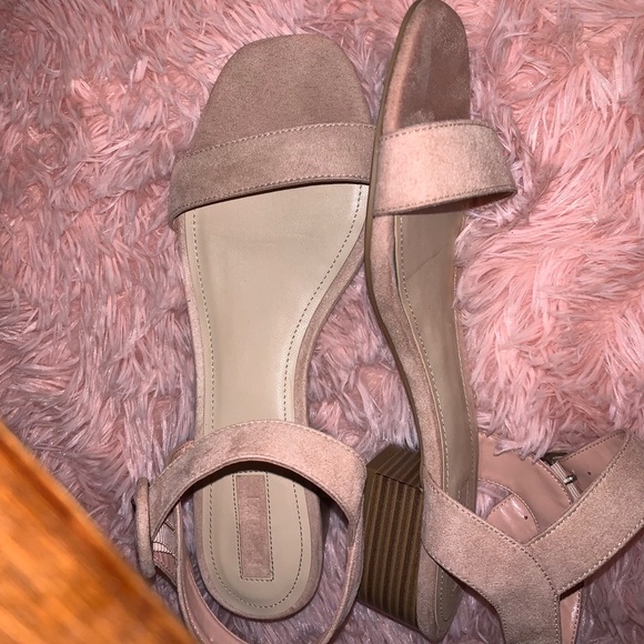 Forever21 high heels - Picture 5 of 8